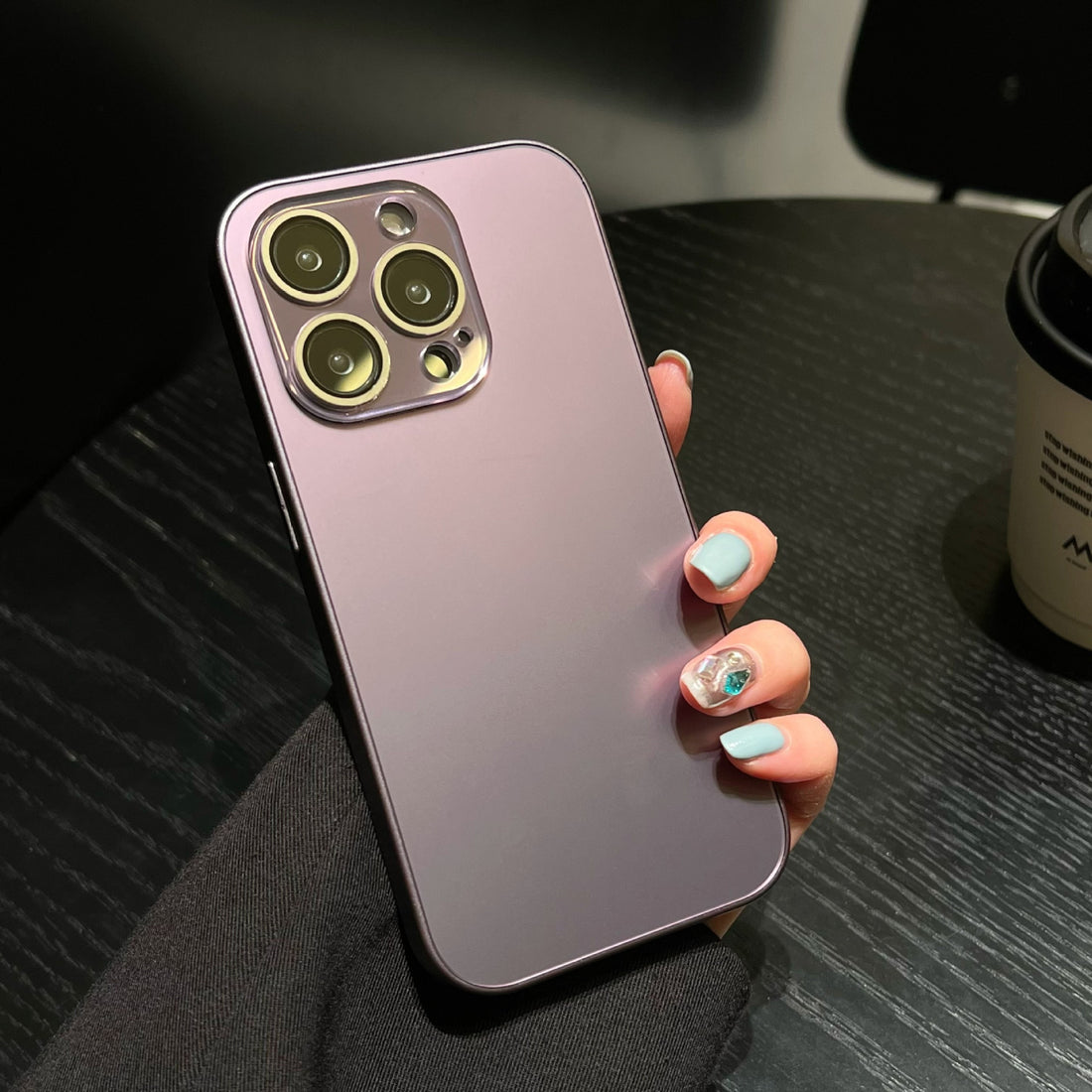15Promax Frosted Phone Case