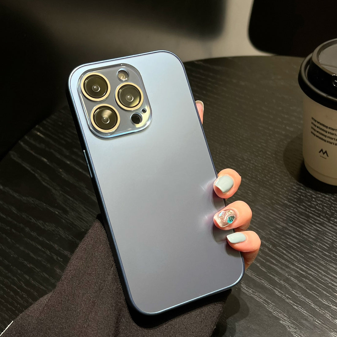 15Promax Frosted Phone Case
